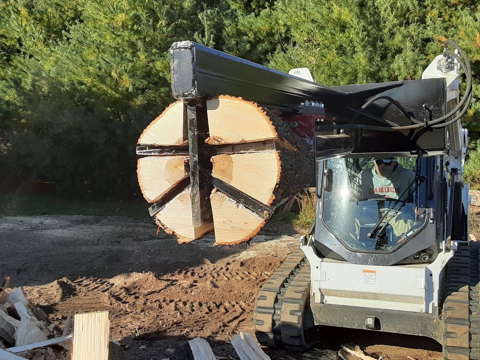 Ramsplitter Skid Steer Upside Down Log Splitter 30 Ton with 30" Opening New